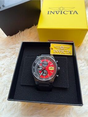 Invicta Watch Racing Men’s Chronograph Black Red Dial 48877, NEW
